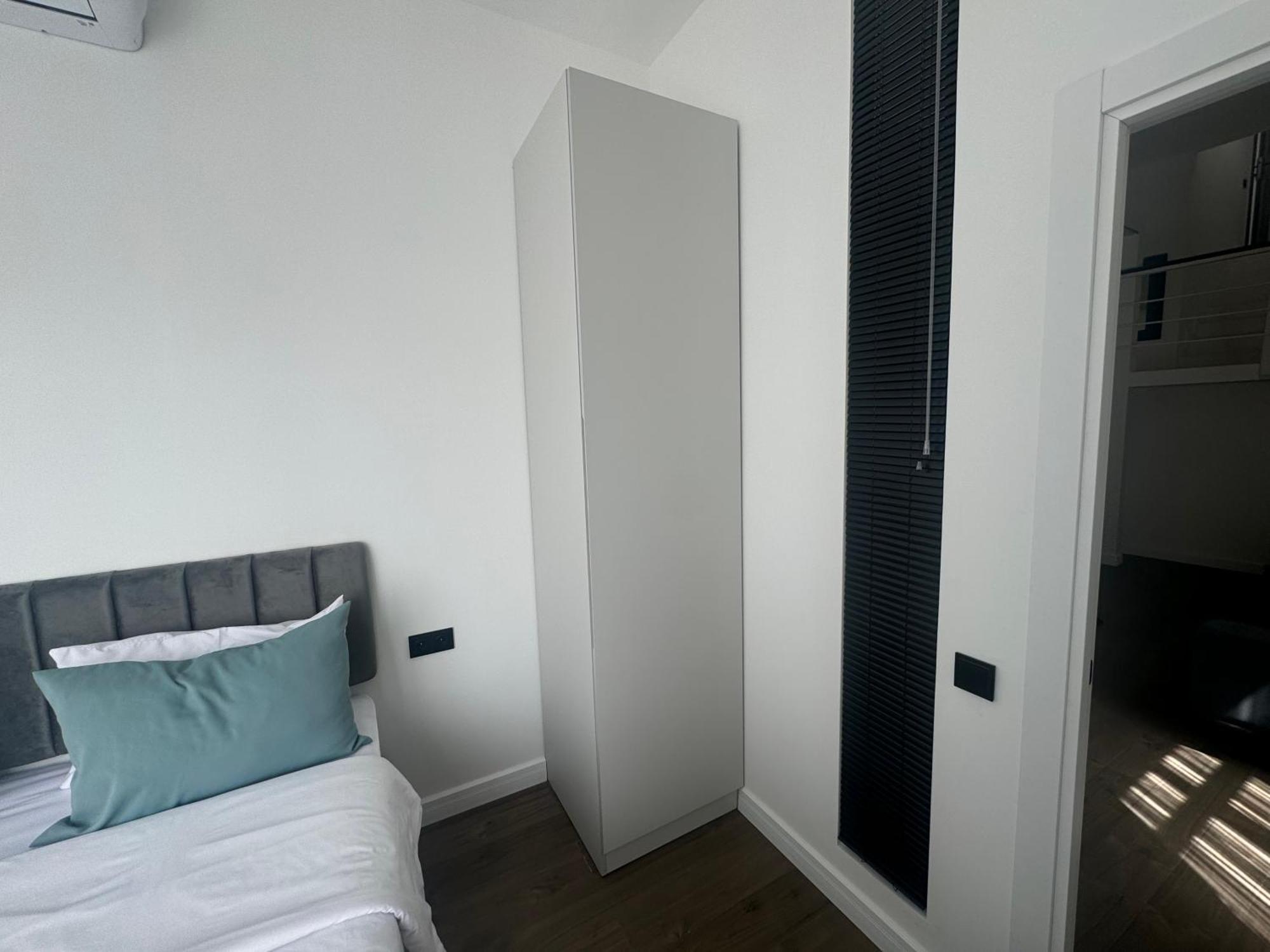Luxe Apartment In Center 耶烈万 外观 照片
